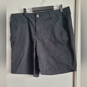 Maurices size 14 women's shorts